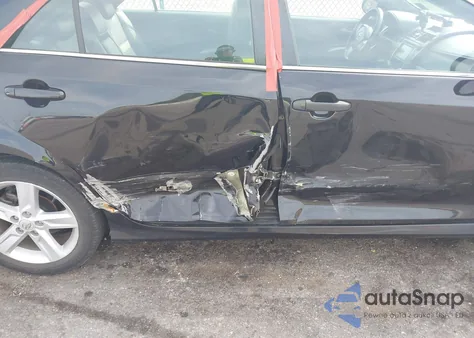 2013 Toyota Camry Se из США, поврежденный, VIN 4T1BF1FK6DU232165